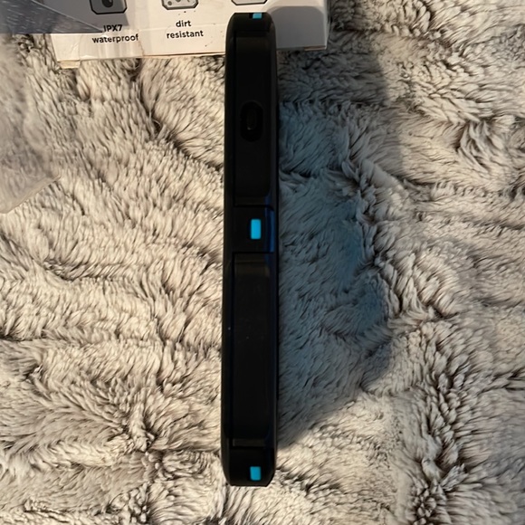 IHome Armo Waterproof tough case for iPhone 6. Sleek, durable & lightweight. NIB - Picture 5 of 8